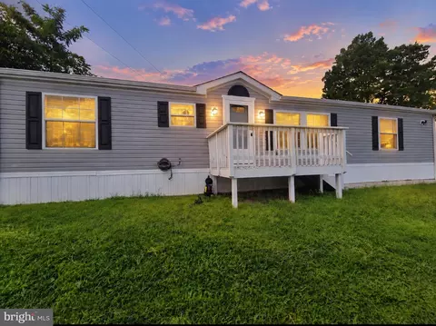 31 Locust St, Havre De Grace, MD 21078