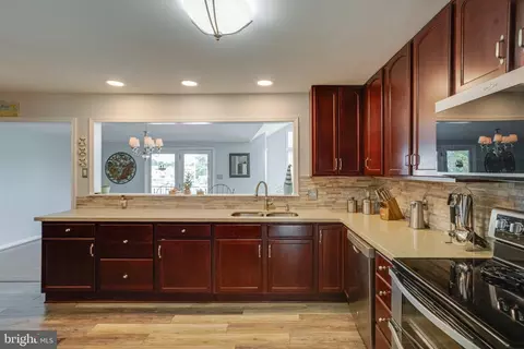 Kitchen - 3 Old Sound Rd, Joppa, MD 21085 photo 2 of 4