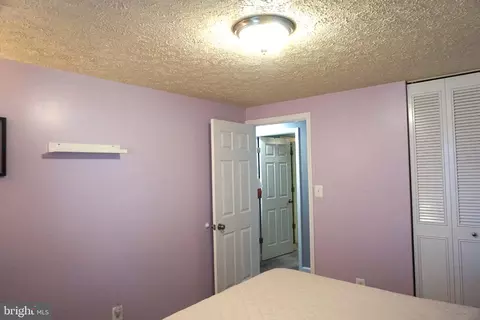 Bedroom - 100 Shell Cove Ct, Joppa, MD 21085 photo 4 of 5