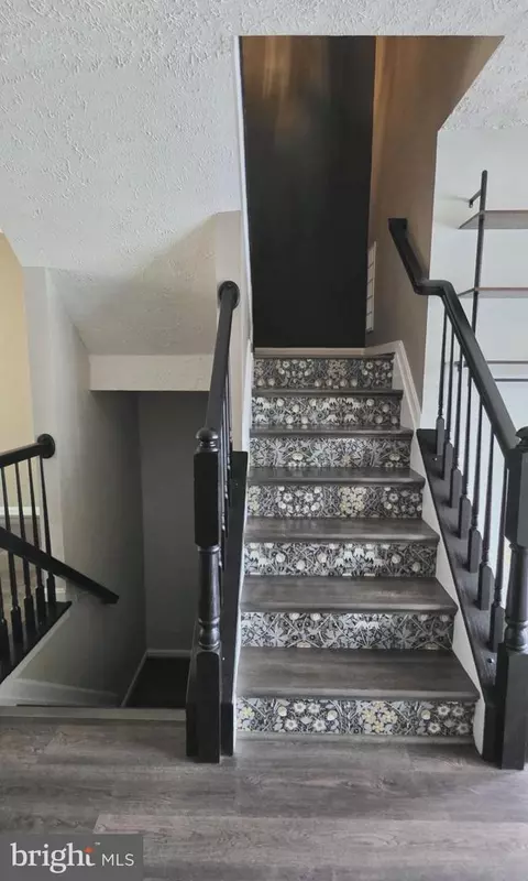 Entry Way - 3823 Copper Beech Dr, Abingdon, MD 21009 photo 4 of 6