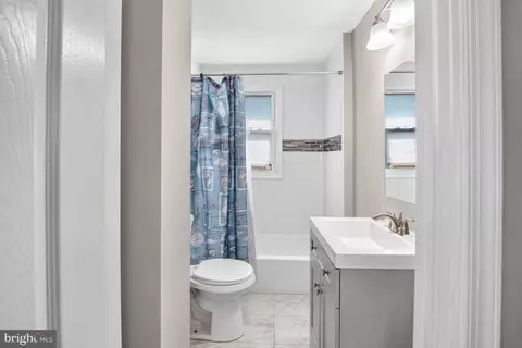 Entry Way - 101 Oak St, Edgewood, MD 21040 photo 2 of 2
