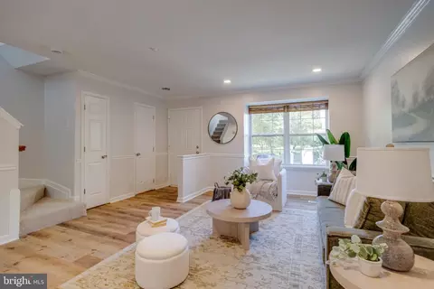 Entry Way - 7 St Agnes Dr, Abingdon, MD 21009 photo 1 of 5