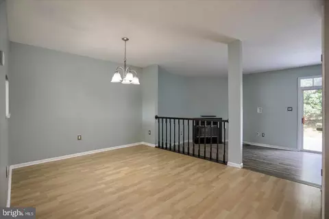 Living - 3205 Stone Eagle Ct, Abingdon, MD 21009 photo 3 of 6