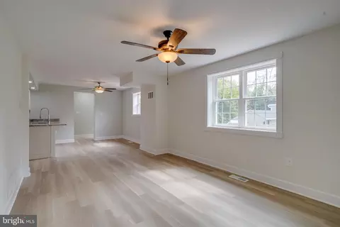 Living - 2100 Mountain Rd, Joppa, MD 21085 photo 1 of 8