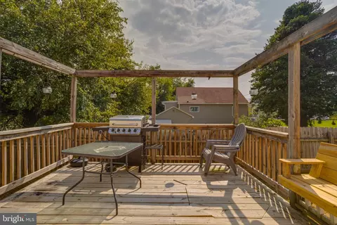 Exterior - 2100 Mountain Rd, Joppa, MD 21085 photo 6 of 13
