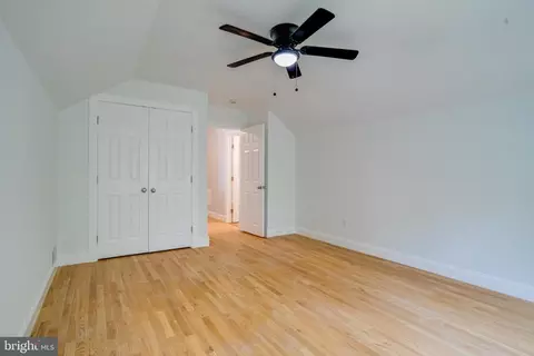 Bedroom - 2100 Mountain Rd, Joppa, MD 21085 photo 6 of 8