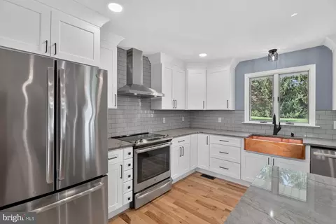 Kitchen - 2322 Aquilas Delight, Fallston, MD 21047 photo 2 of 2
