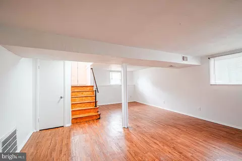Living - 2311 Perry Ave, Edgewood, MD 21040 photo 12 of 16