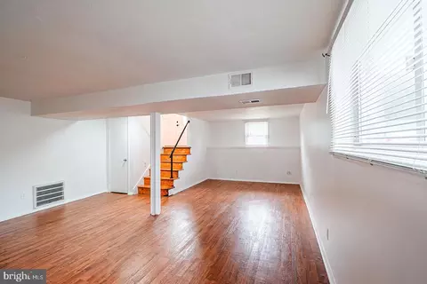 Living - 2311 Perry Ave, Edgewood, MD 21040 photo 13 of 16