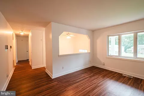 Living - 2311 Perry Ave, Edgewood, MD 21040 photo 5 of 16