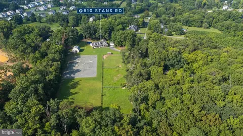 View/Area - 610 Stans Rd, Joppa, MD 21085 photo 3 of 4