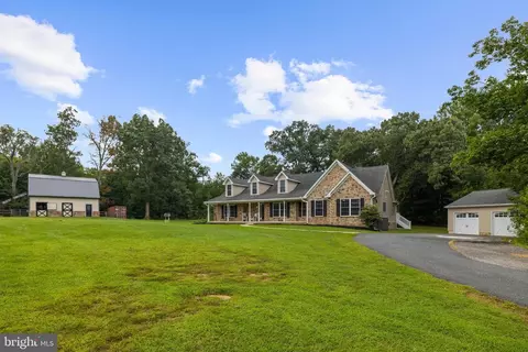Exterior - 610 Stans Rd, Joppa, MD 21085 photo 2 of 13