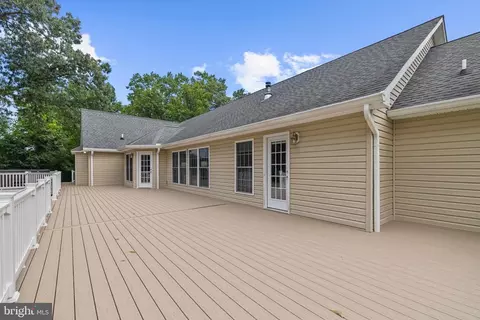 Exterior - 610 Stans Rd, Joppa, MD 21085 photo 6 of 13