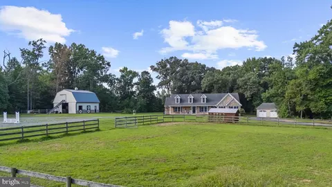 Exterior - 610 Stans Rd, Joppa, MD 21085 photo 10 of 13