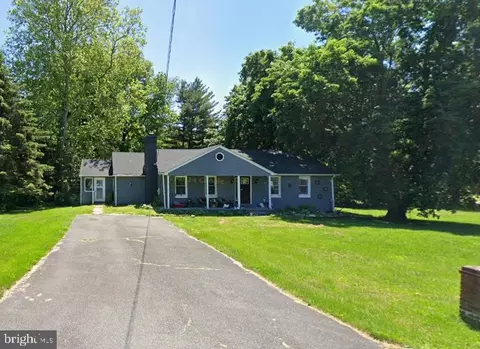 5 Woodside Dr, Churchville, MD 21028