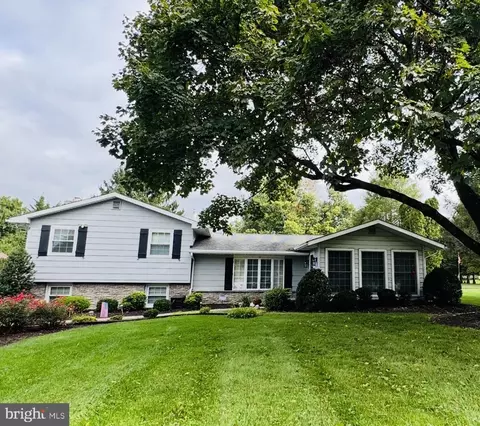 402 E Jarrettsville Rd, Forest Hill, MD 21050
