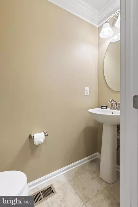 Bath - 1874 Exton Dr #151, Fallston, MD 21047 photo 1 of 3