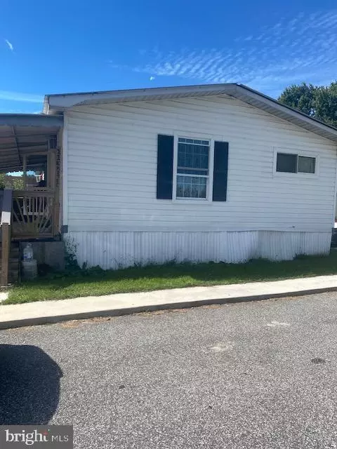 11 E Aztec St, Aberdeen, MD 21001
