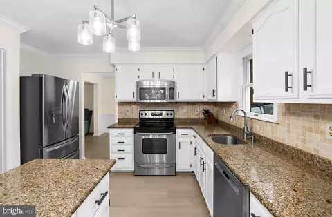 Kitchen - 3306 Trellis Ln, Abingdon, MD 21009 photo 1 of 3
