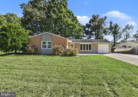 Exterior - 1017 Erwin Dr, Joppa, MD 21085 photo 4 of 5
