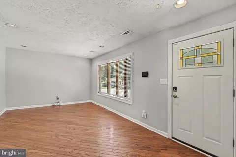 Living - 1017 Erwin Dr, Joppa, MD 21085 photo 2 of 3