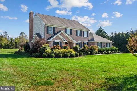 Exterior - 2411 Haddon Hurst Ct, Fallston, MD 21047 photo 2 of 7