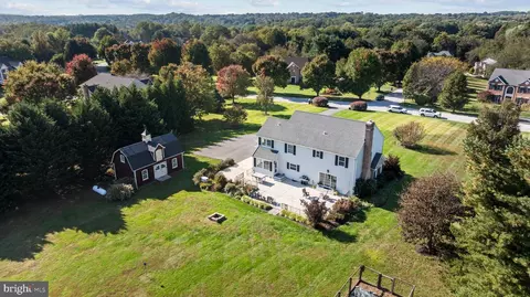 View/Area - 2411 Haddon Hurst Ct, Fallston, MD 21047 photo 8 of 10