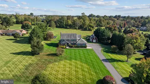 View/Area - 2411 Haddon Hurst Ct, Fallston, MD 21047 photo 1 of 10