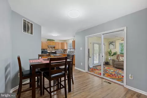 Dining - 2929 Ancon Ct, Edgewood, MD 21040 photo 4 of 4