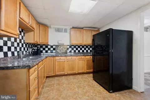 Kitchen - 2929 Ancon Ct, Edgewood, MD 21040 photo 3 of 4