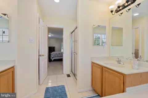Entry Way - 2929 Ancon Ct, Edgewood, MD 21040 photo 7 of 8