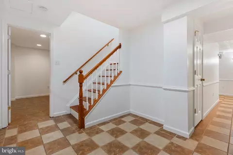 Entry Way - 2929 Ancon Ct, Edgewood, MD 21040 photo 8 of 8