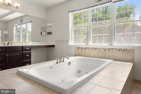 Bath - 1601 Rushing Stream Ct, Forest Hill, MD 21050 photo 3 of 7