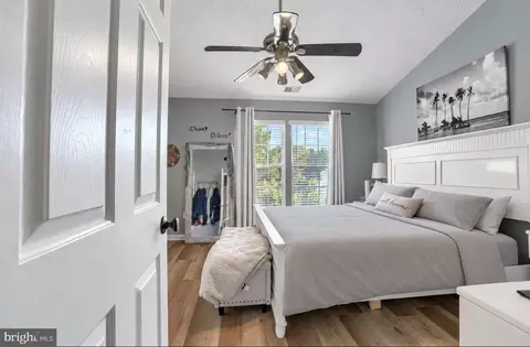 Bedroom - 425 Mayapple Ct, Abingdon, MD 21009 photo 1 of 4