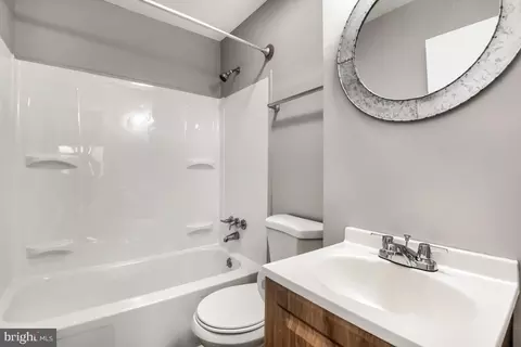 Bath - 1857 Brookside Dr, Edgewood, MD 21040 photo 1 of 1