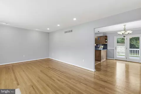 Living - 527 Stratford Rd, Fallston, MD 21047 photo 4 of 4