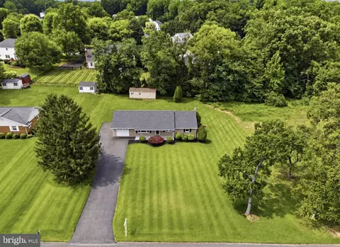 View/Area - 527 Stratford Rd, Fallston, MD 21047 photo 4 of 6