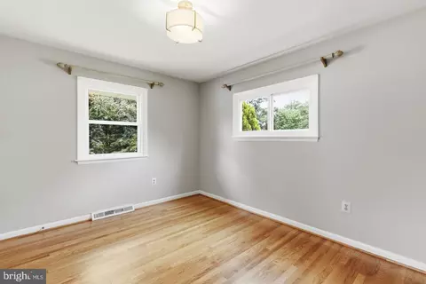 Bedroom - 527 Stratford Rd, Fallston, MD 21047 photo 3 of 5