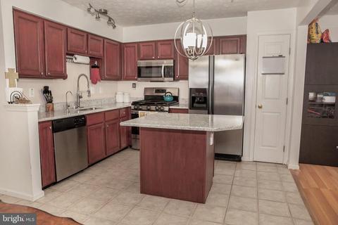 534 Macintosh Cir, Joppa, MD 21085 photo 6