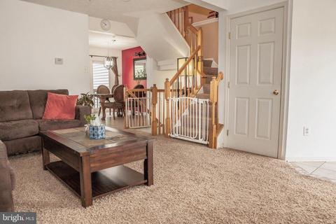 534 Macintosh Cir, Joppa, MD 21085 photo 3