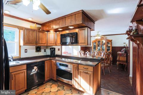 1037 Ensor Dr, Joppa, MD 21085 photo 16