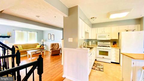 516 Macintosh Cir, Joppa, MD 21085 photo 8