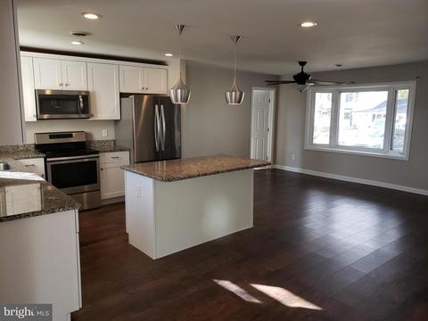 203 Fitzhugh Rd, Joppa, MD 21085 photo 5