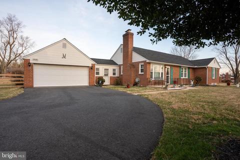 101 Mountain Rd, Fallston, MD 21047 photo 1