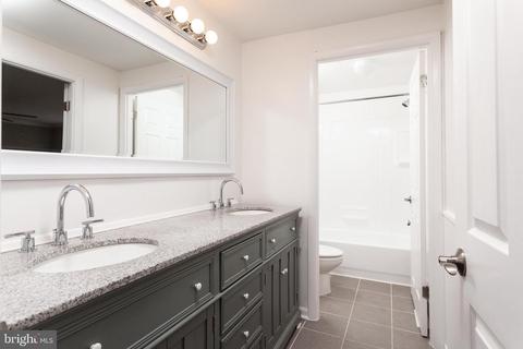 708 Shore Dr, Joppa, MD 21085 photo 18