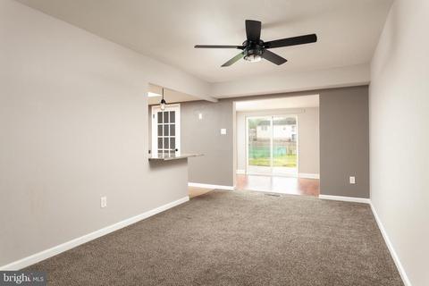 708 Shore Dr, Joppa, MD 21085 photo 6