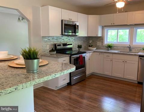 1506 Alexis Dr, Joppa, MD 21085 photo 10