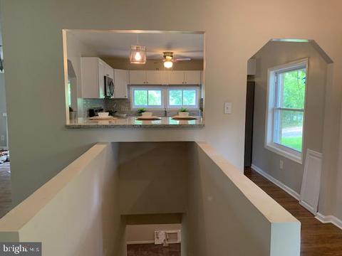 1506 Alexis Dr, Joppa, MD 21085 photo 8