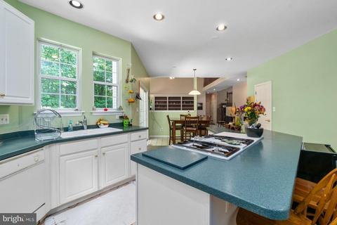 2302 Queensbury Dr, Fallston, MD 21047 photo 13