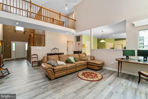 2302 Queensbury Dr, Fallston, MD 21047 photo 10